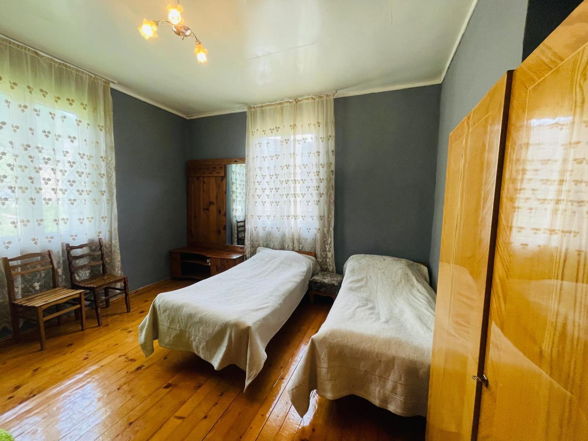 Guesthouse Am Museum Mestia Ngoại thất bức ảnh