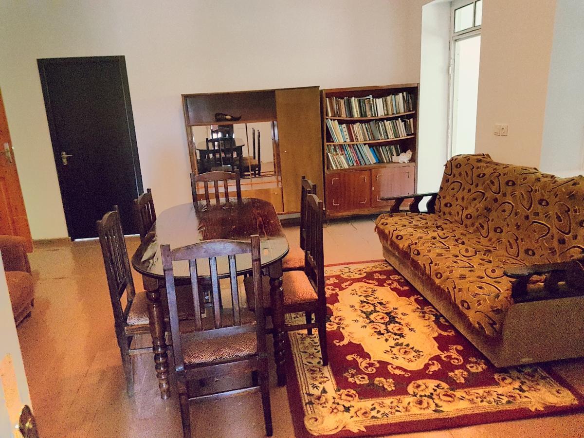 Guesthouse Am Museum Mestia Ngoại thất bức ảnh