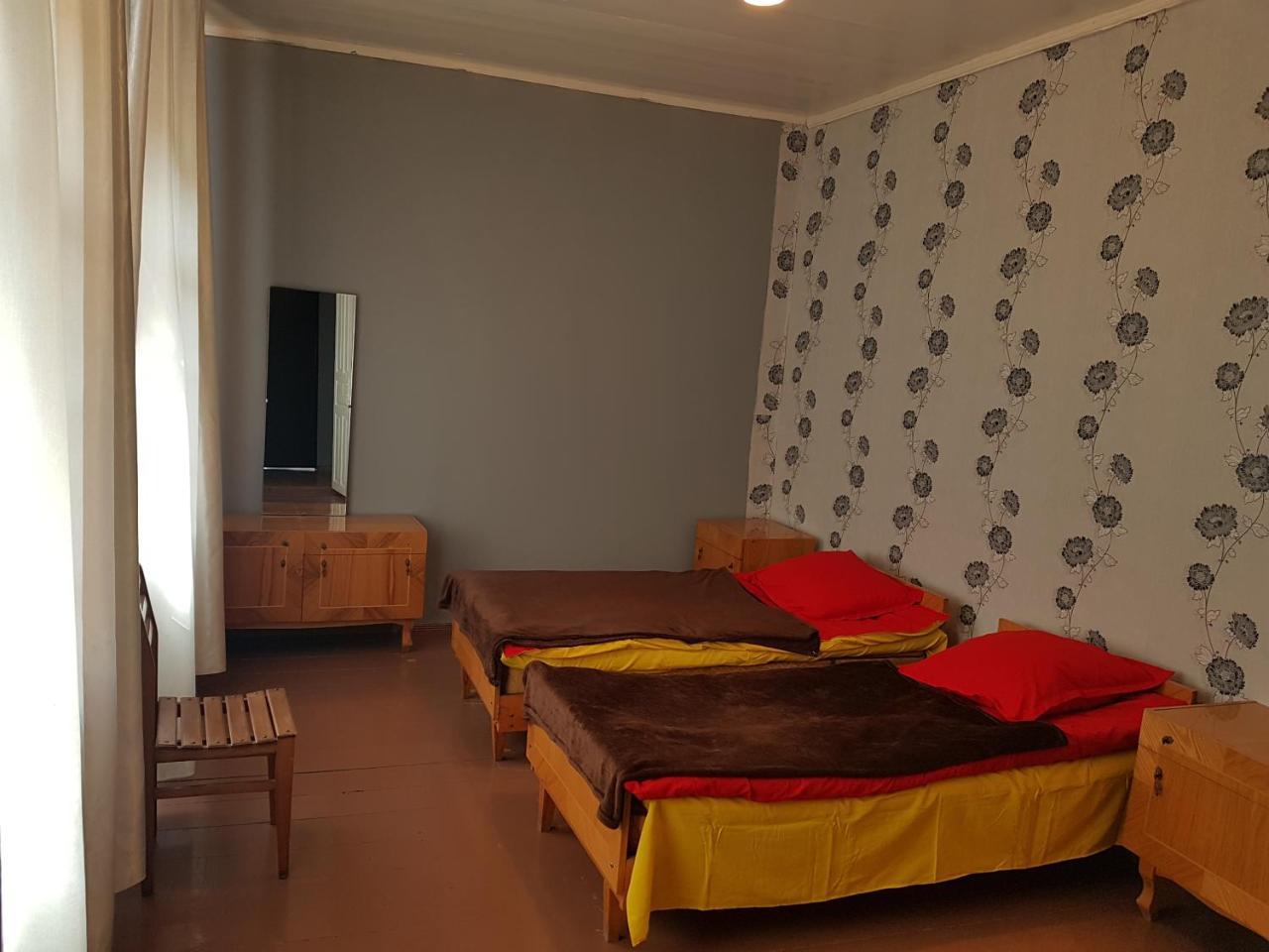 Guesthouse Am Museum Mestia Ngoại thất bức ảnh