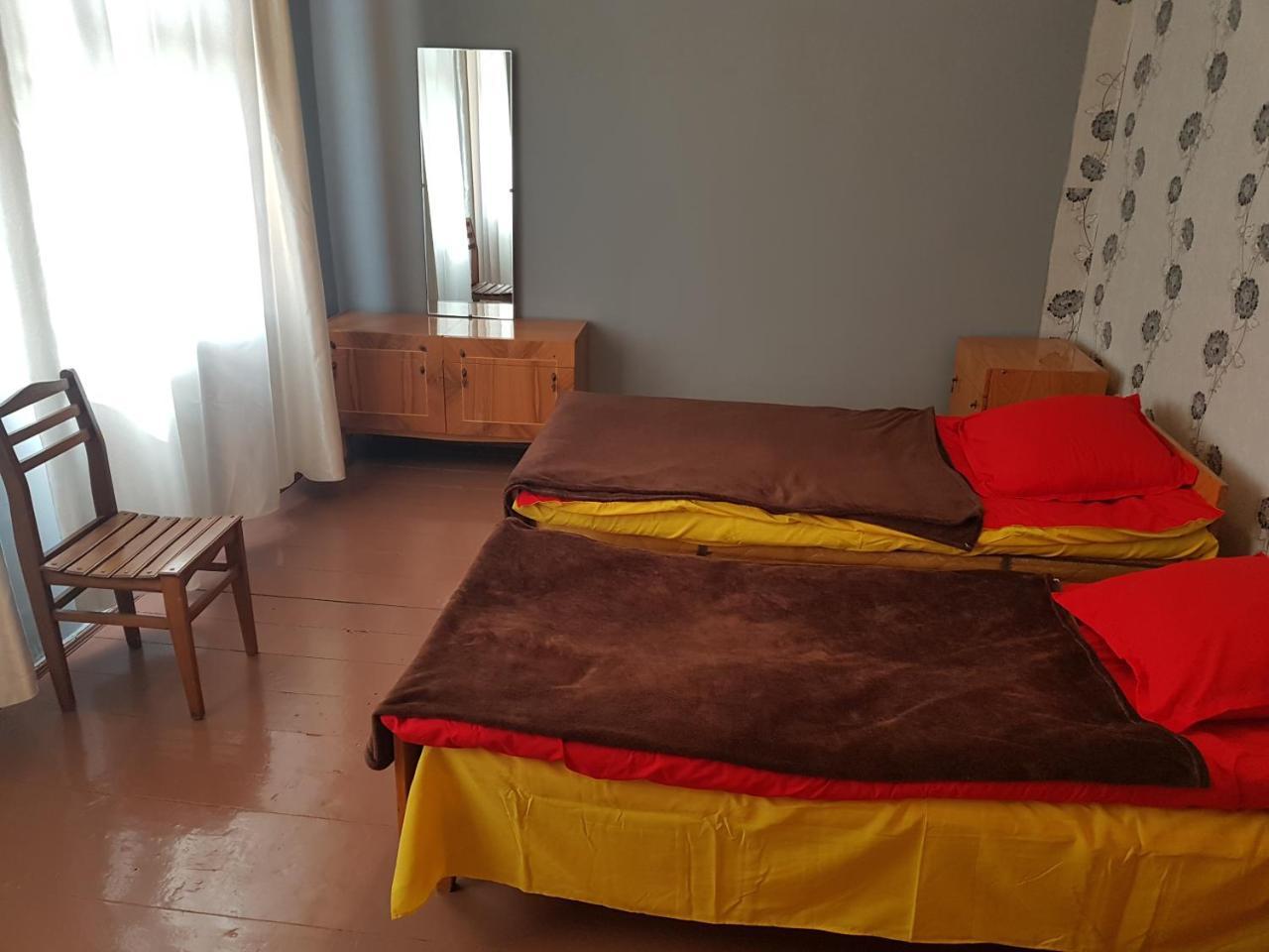 Guesthouse Am Museum Mestia Ngoại thất bức ảnh